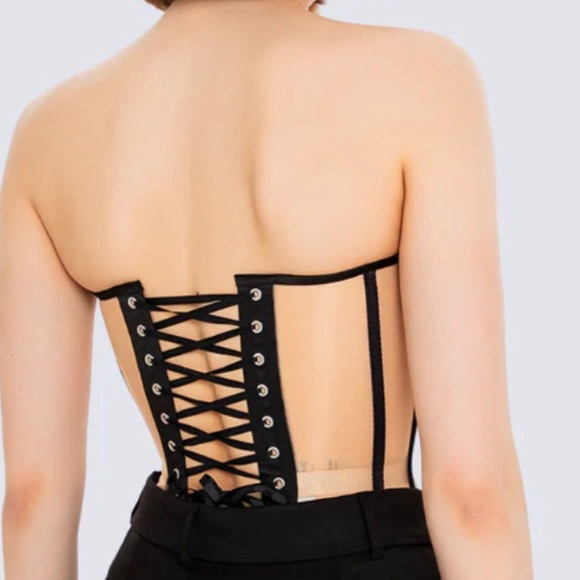 Corset Top: pushups bra - Picture 4 of 8